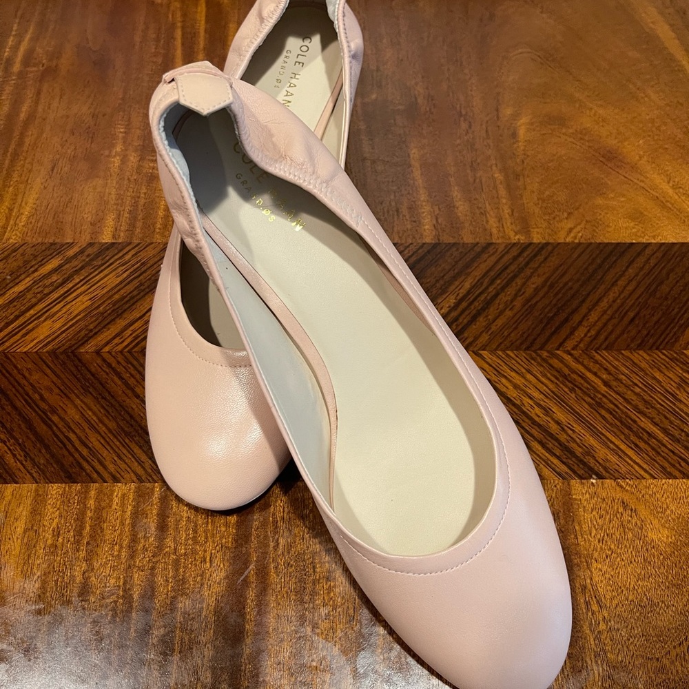 Cole Haan Nude Pumps Never Worn! Wow!
